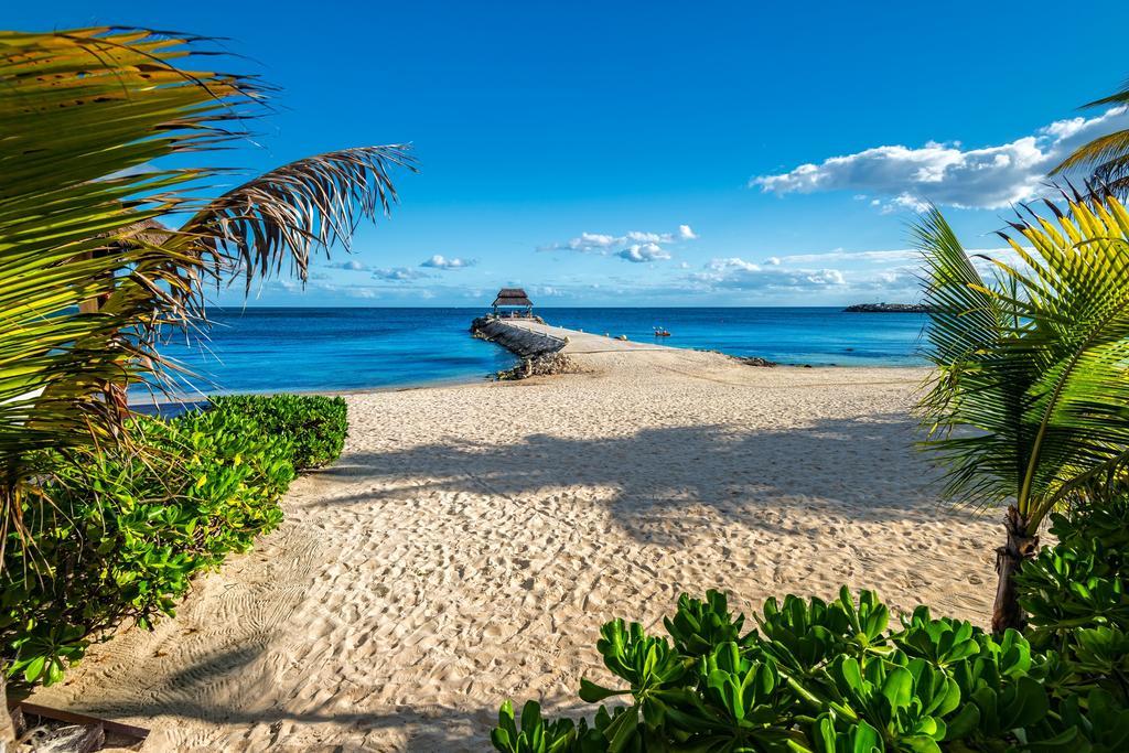 Hotel Marina El Cid Spa & Beach Resort Puerto Morelos Exterior photo